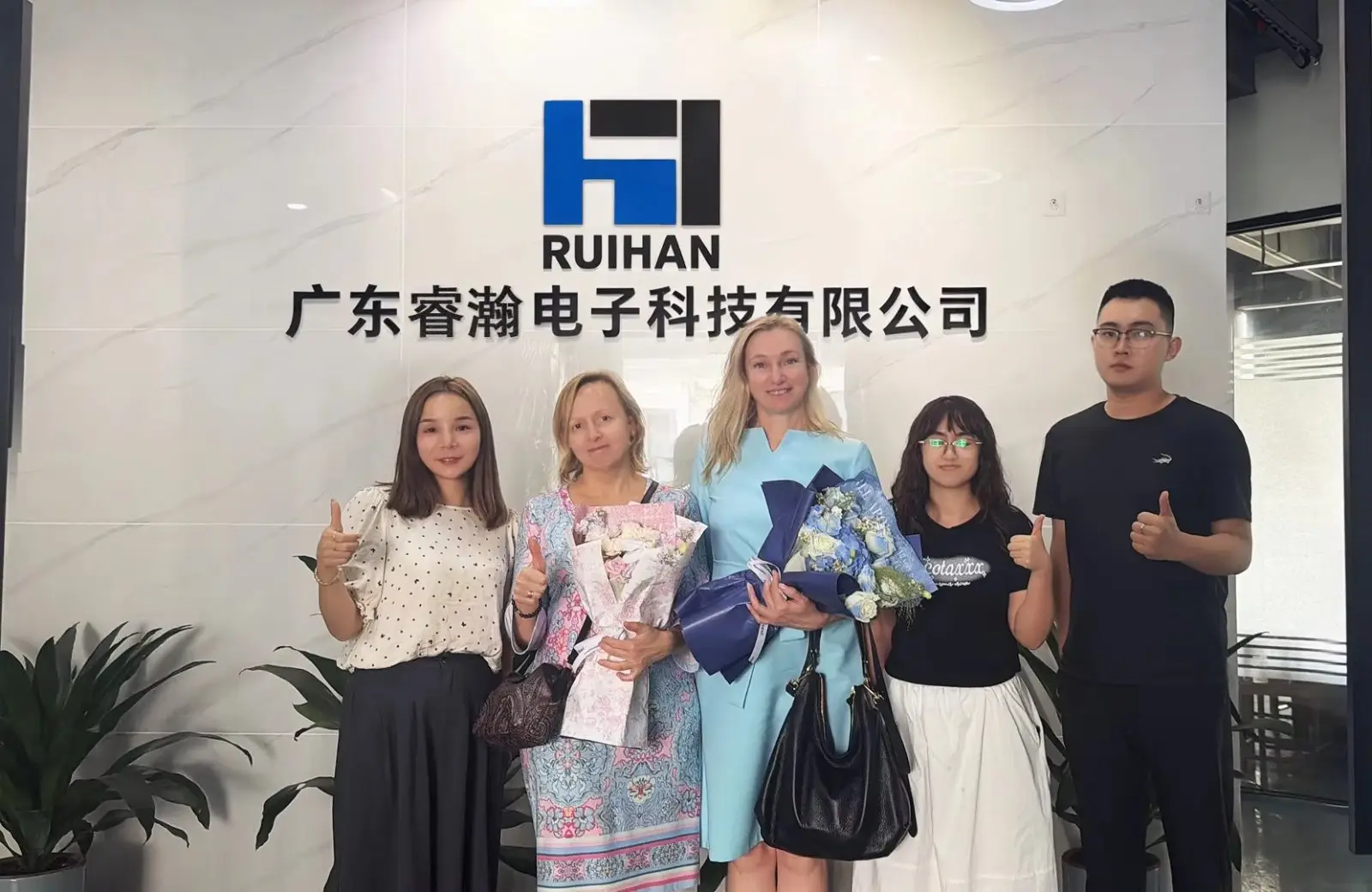 The Russian buying delegation with the Ruihan commercial and engineering team at the Guangdong headquarters, 22 October 2026